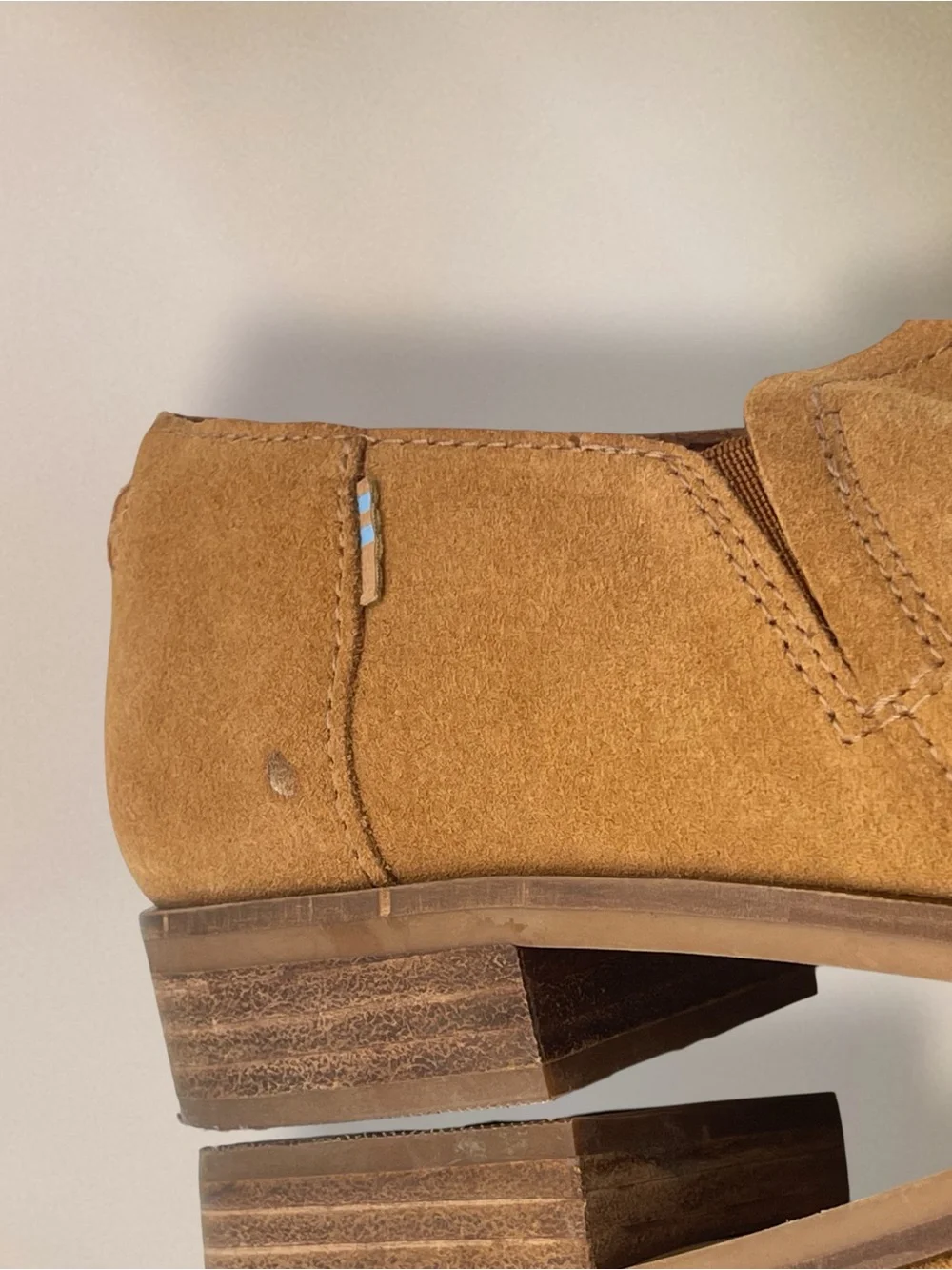 TOMS Shaye Tan Suede Slip-On Loafer Women's Size 8